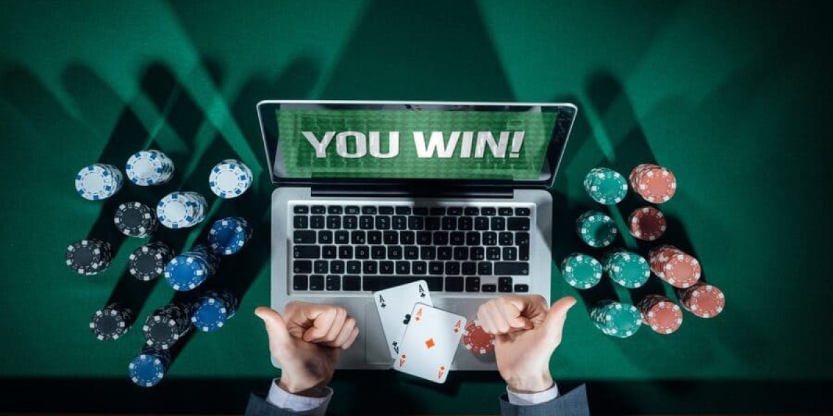 Mastering the Digital Dice: A Witty Guide to Playing Online Casino Games